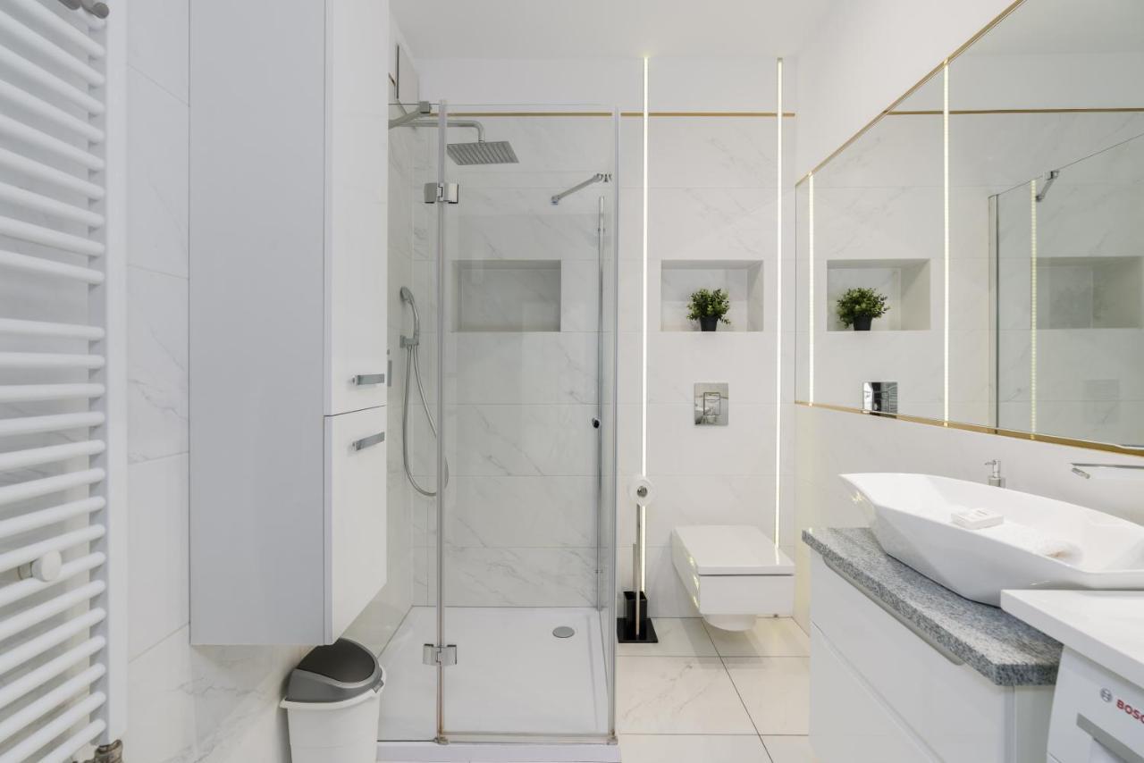Apartment Rozana Poznan By Noclegi Renters Extérieur photo