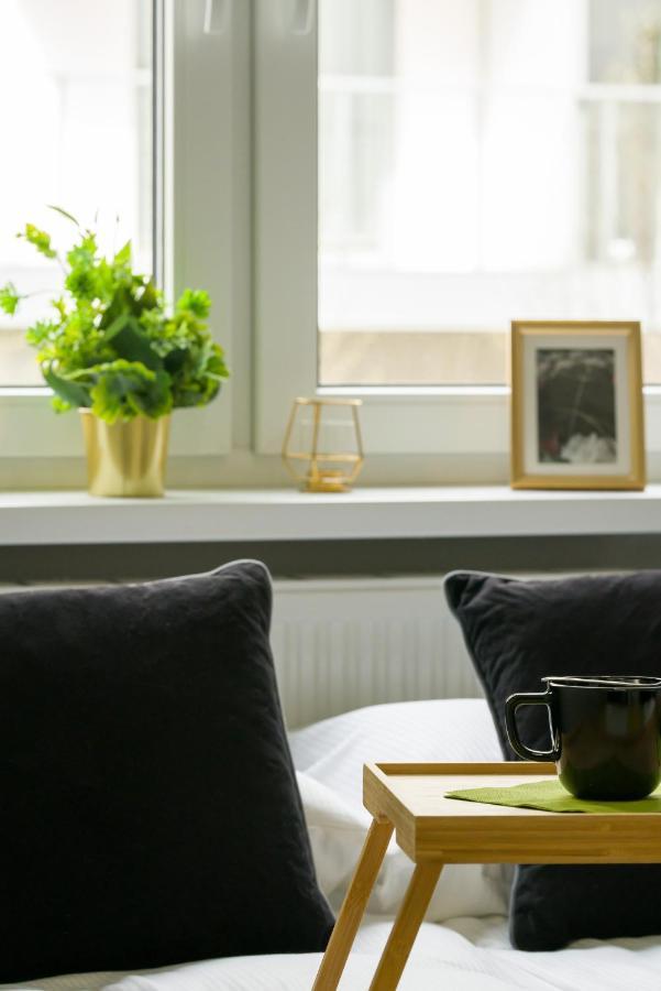 Apartment Rozana Poznan By Noclegi Renters Extérieur photo