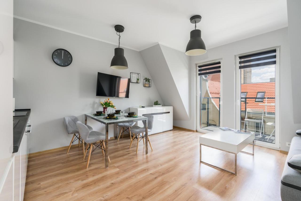 Apartment Rozana Poznan By Noclegi Renters Extérieur photo